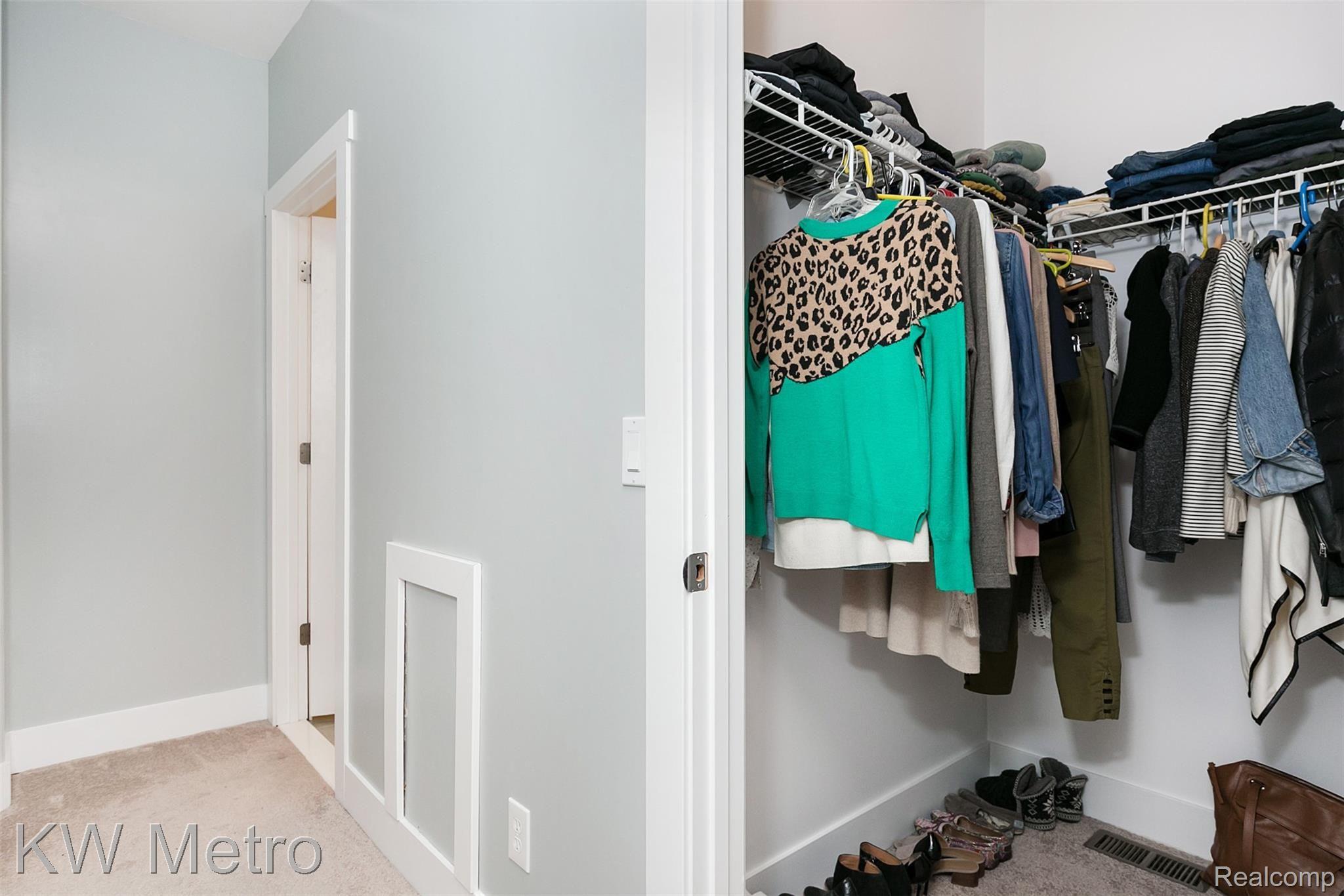 1477 Raleigh Place Troy, MI 48084 - Photo 24 of 31 Raleigh-24.jpg