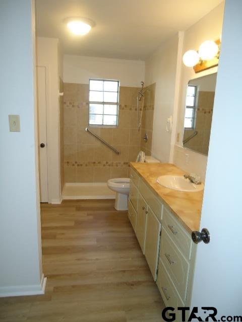 16994-c R 223 C R 223 Arp, TX 75750 - Photo 24 of 38 a bathroom with a sink a toilet and shower