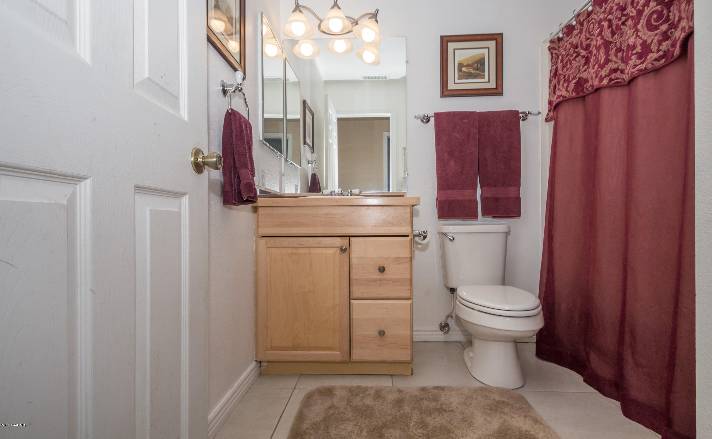 8100 East Prescott Road Prescott Valley, AZ 86314 - Photo 11 of 17 011_Guest Bathroom