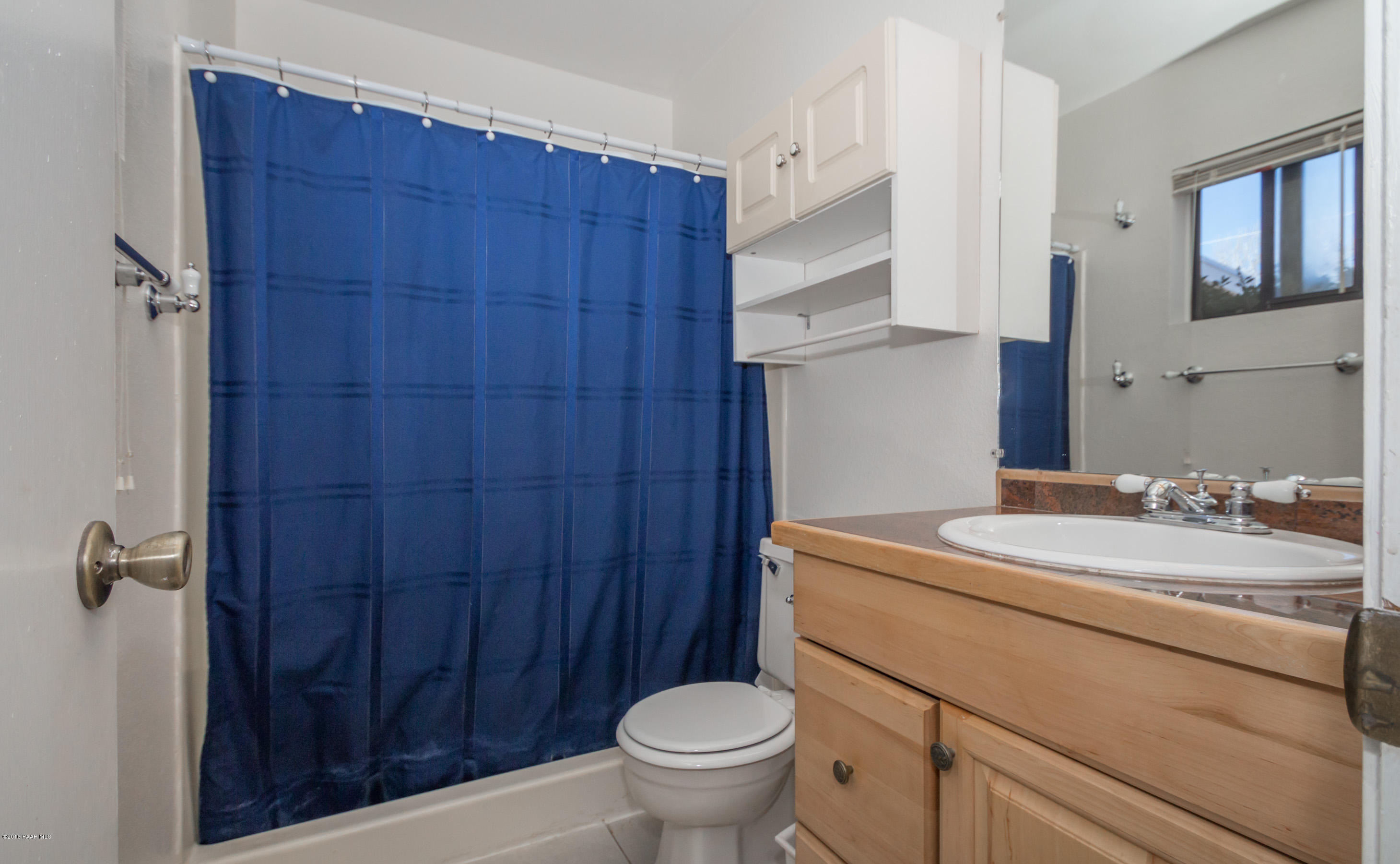 8100 East Prescott Road Prescott Valley, AZ 86314 - Photo 9 of 17 009_Master Bathroom