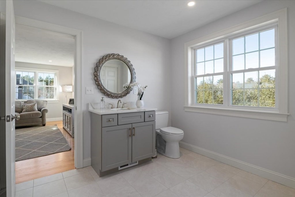9 Red Gate Road Walpole, MA 02081 - Photo 20 of 40 Gallery Image 20