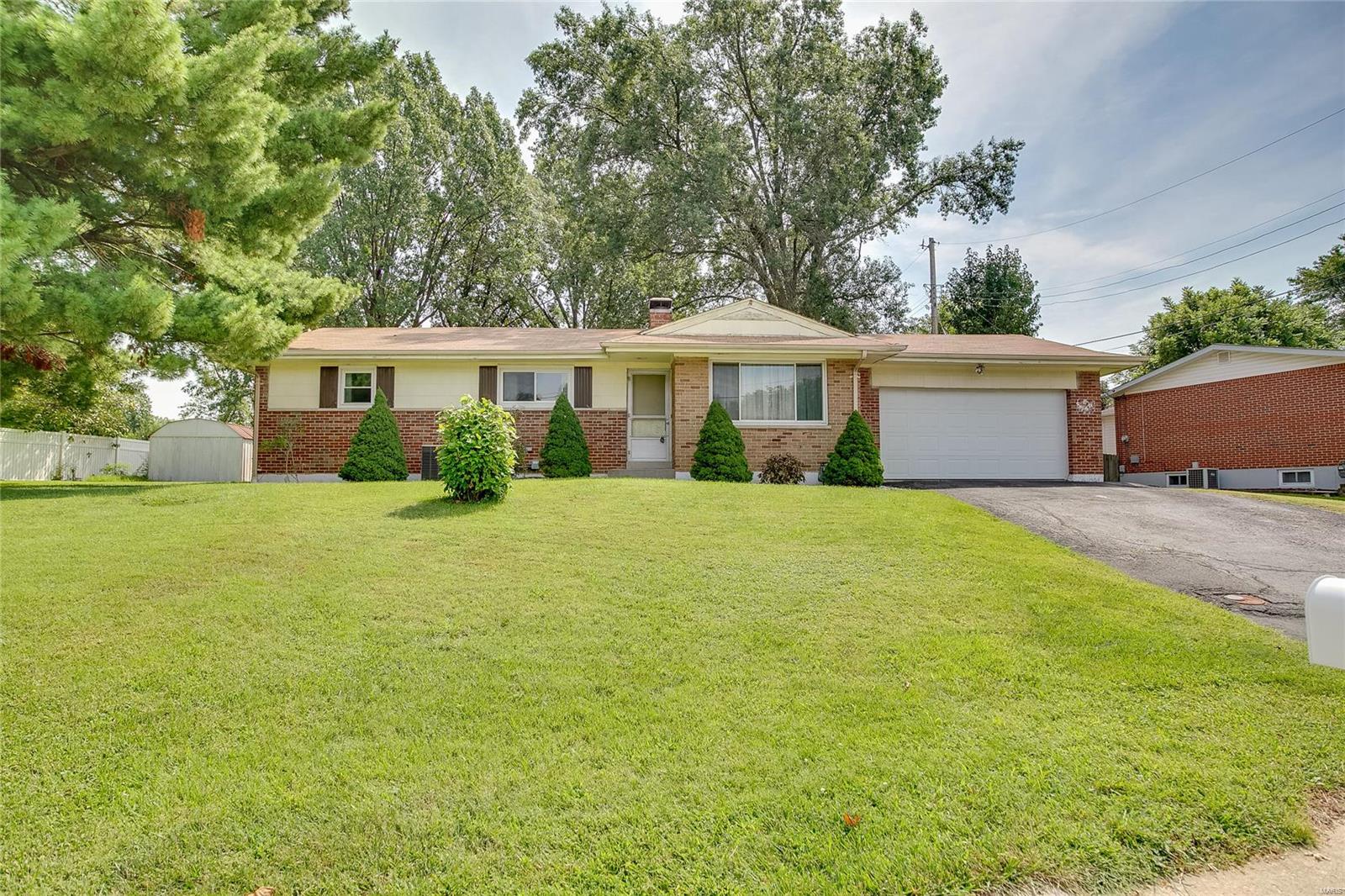 10808 Mueller Road St. Louis, MO 63123 - Photo 1 of 16 Gallery Image 1