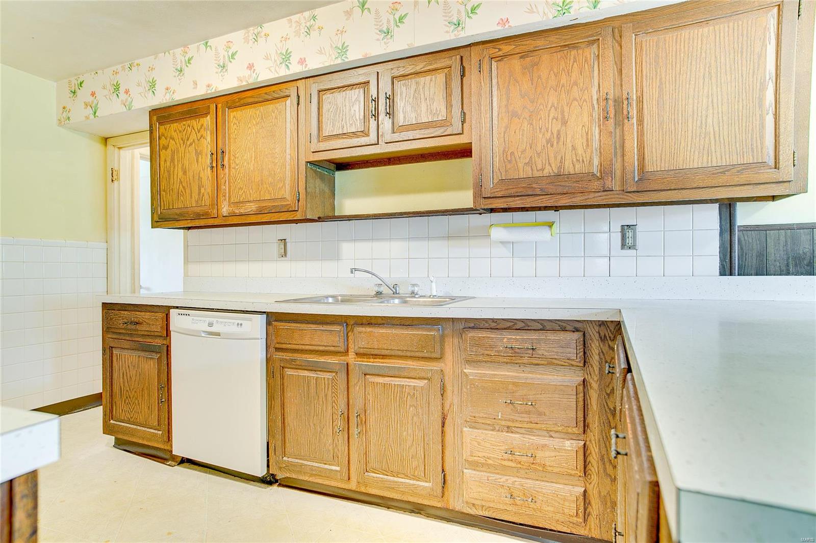 10808 Mueller Road St. Louis, MO 63123 - Photo 10 of 16 Gallery Image 10
