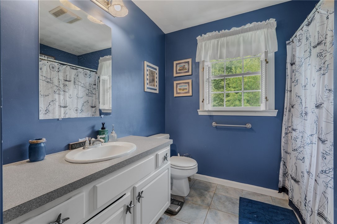 133 Winnapaug Road Westerly, RI 02891 - Photo 29 of 39 Gallery Image 29