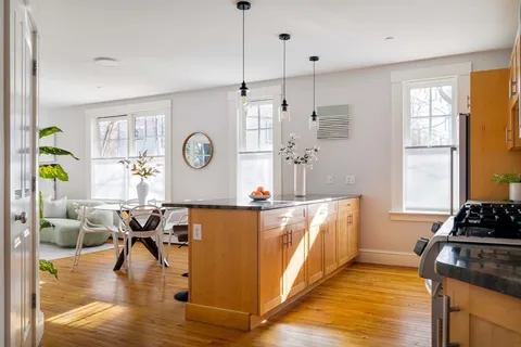 $650,000 | 432 Norfolk Street, Unit 1H, Somerville, MA 02143