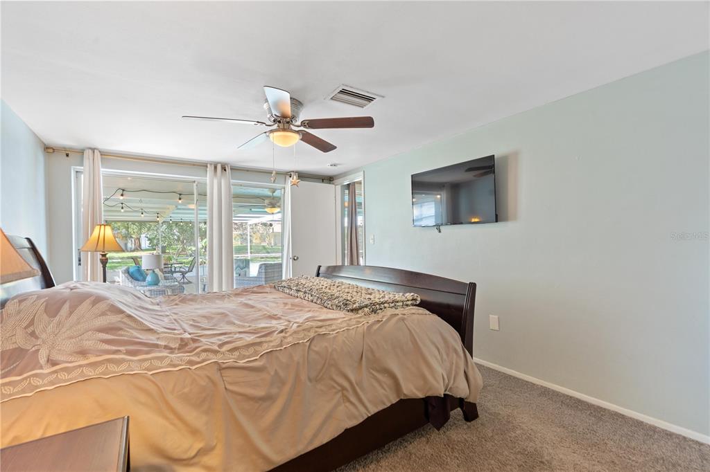 8702 Powderhorn Row Hudson, FL 34667 - Photo 16 of 44