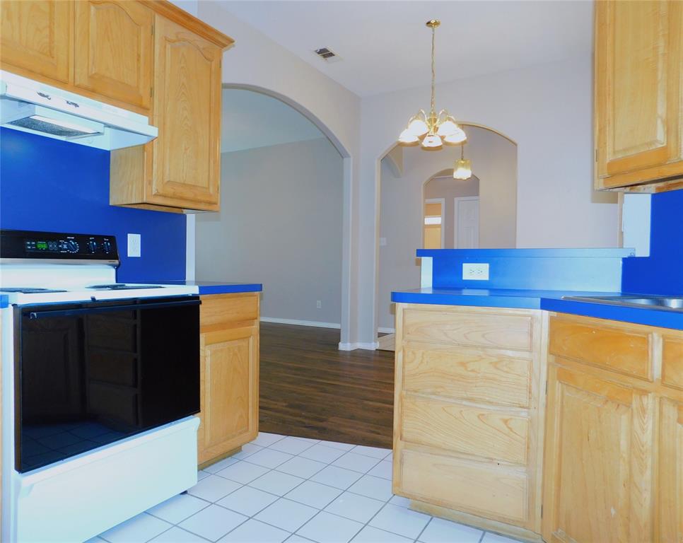 2025 Duck Creek Road Sanger, TX 76266 - Photo 9 of 26 Gallery Image 9