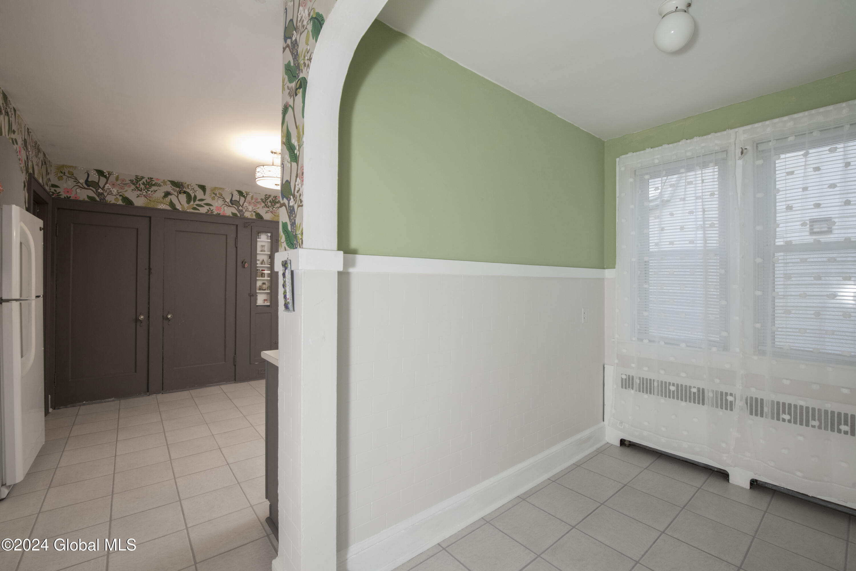 203 Whitehall Road Albany, NY 12209 - Photo 15 of 32 MICHAEL GALLITELLI-2095