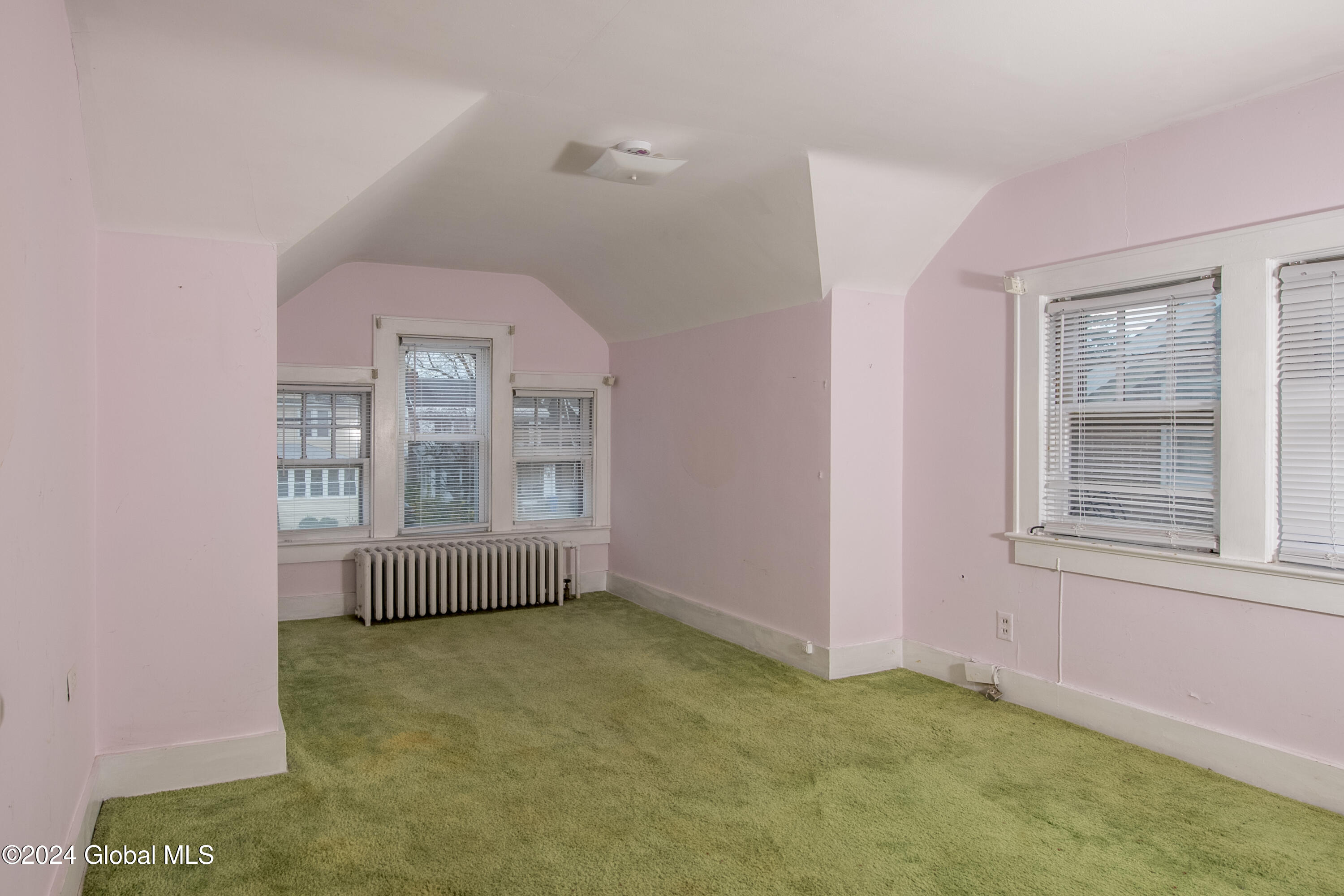 203 Whitehall Road Albany, NY 12209 - Photo 26 of 32 MICHAEL GALLITELLI-