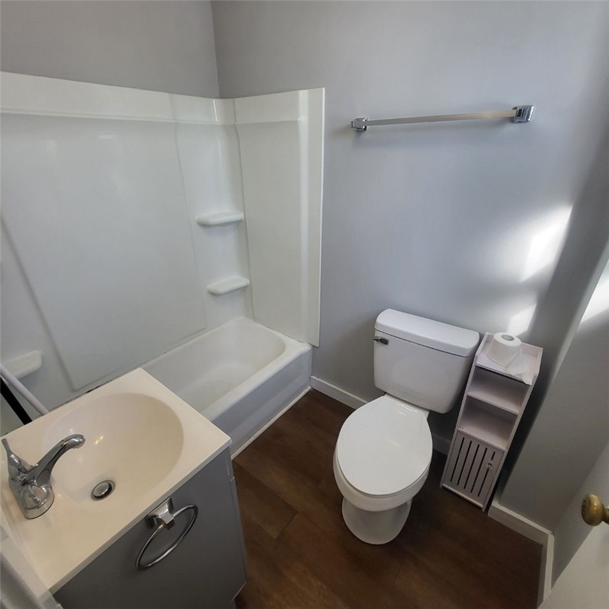 62 Kilvert Street, Unit 4 Warwick, RI 02886 - Photo 7 of 9