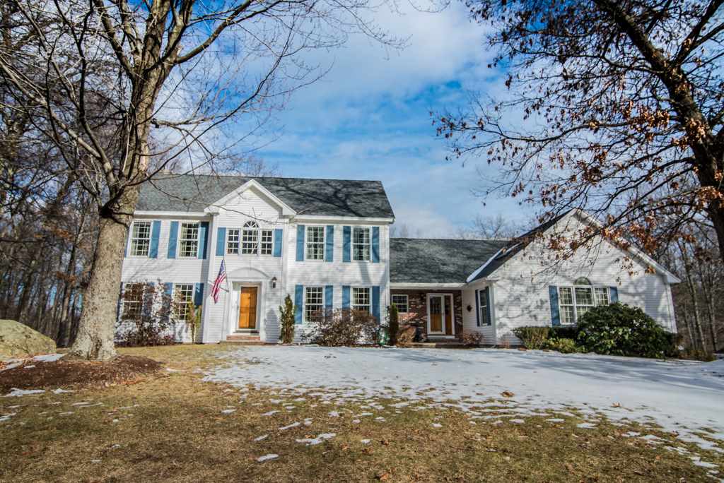 6 Indian Ridge Road Atkinson, NH 03811 - Photo 1 of 35 Gallery Image 1