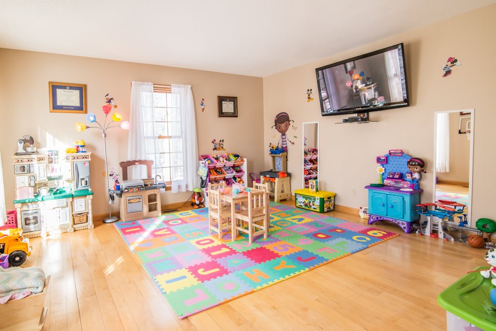 6 Indian Ridge Road Atkinson, NH 03811 - Photo 6 of 35 Gallery Image 6
