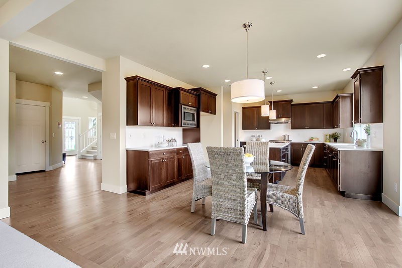 22613 37th Avenue Southeast Bothell, WA 98021 - Photo 10 of 19