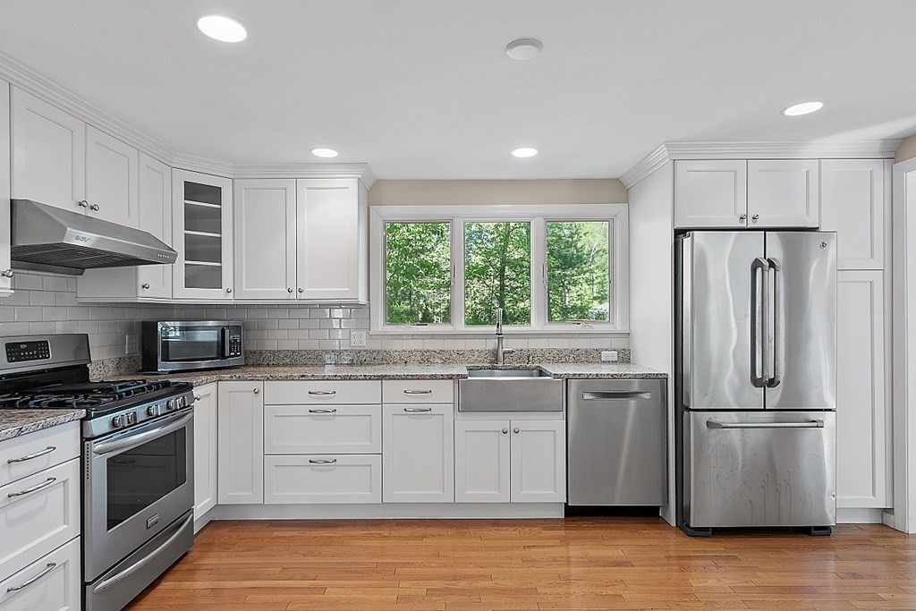 6 Ashwood Road Acton, MA 01720 - Photo 4 of 26 Gallery Image 4
