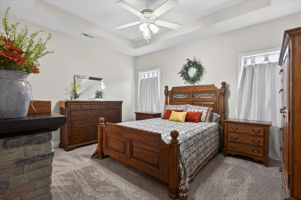 $599,900 | 2140 Palmyra Road, Palmyra, TN 37142