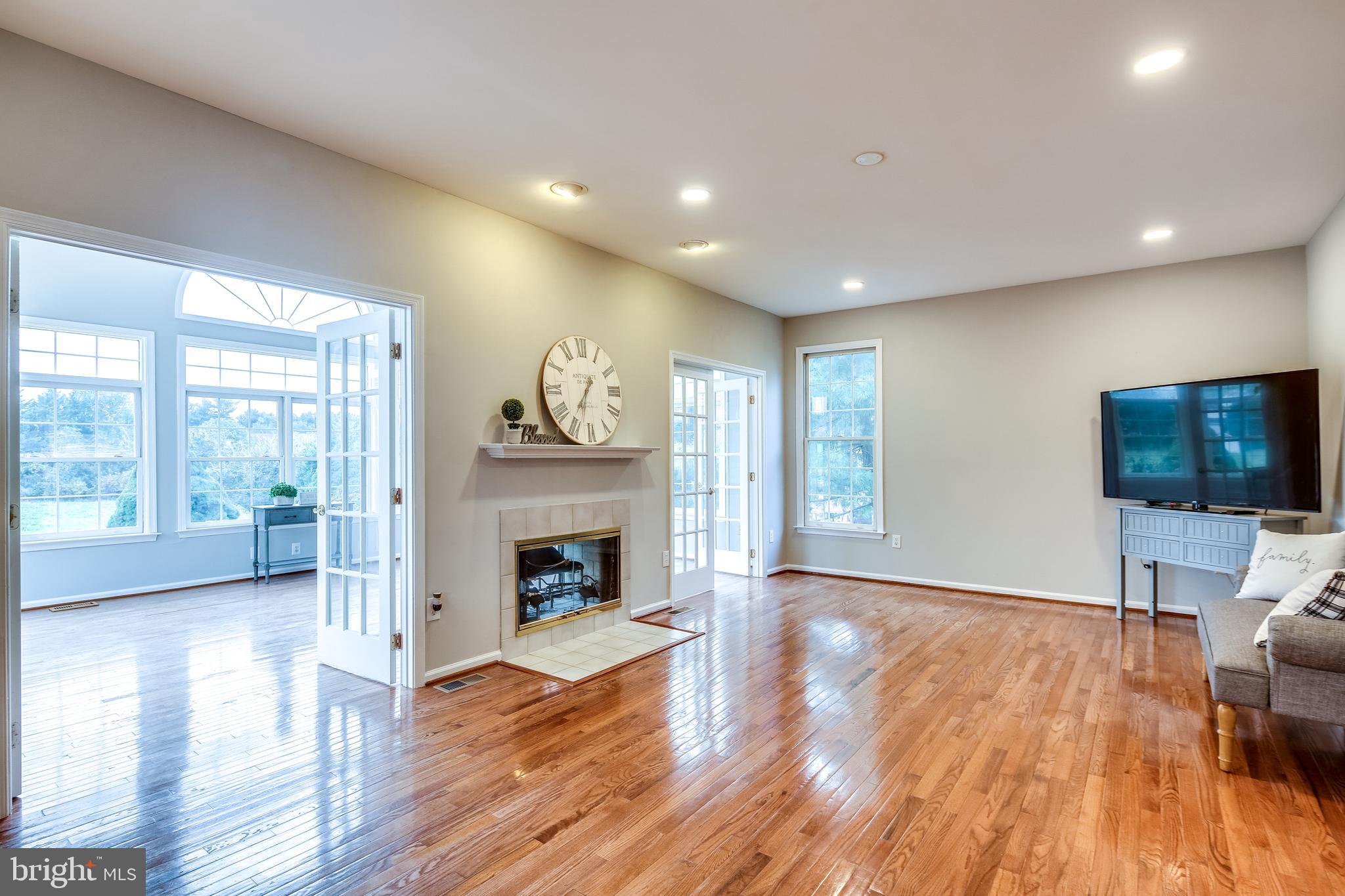 5261 Rising Sun Lane Ellicott City, MD 21043 - Photo 15 of 40 Gallery Image 15