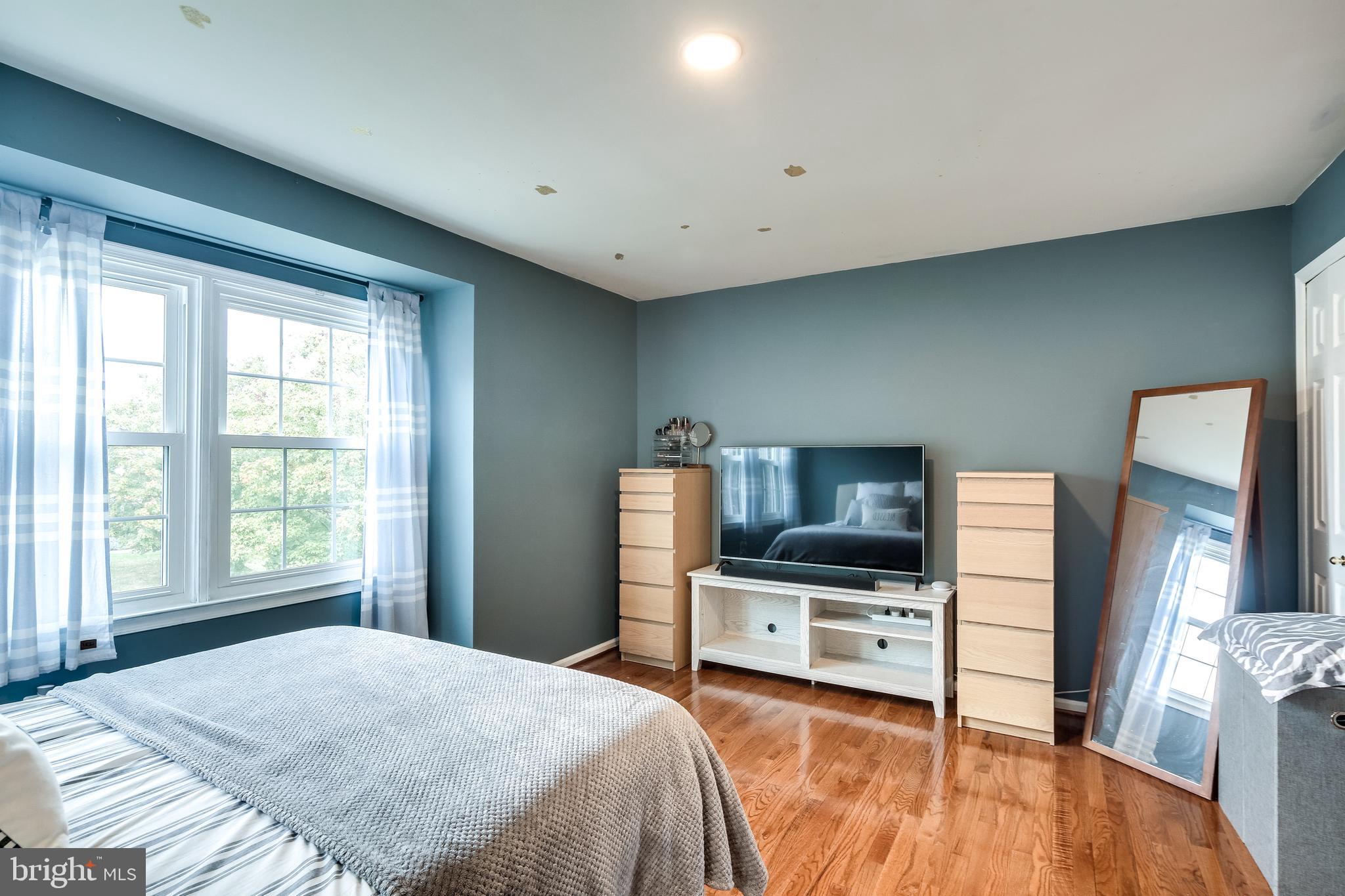 5261 Rising Sun Lane Ellicott City, MD 21043 - Photo 26 of 40 Gallery Image 26