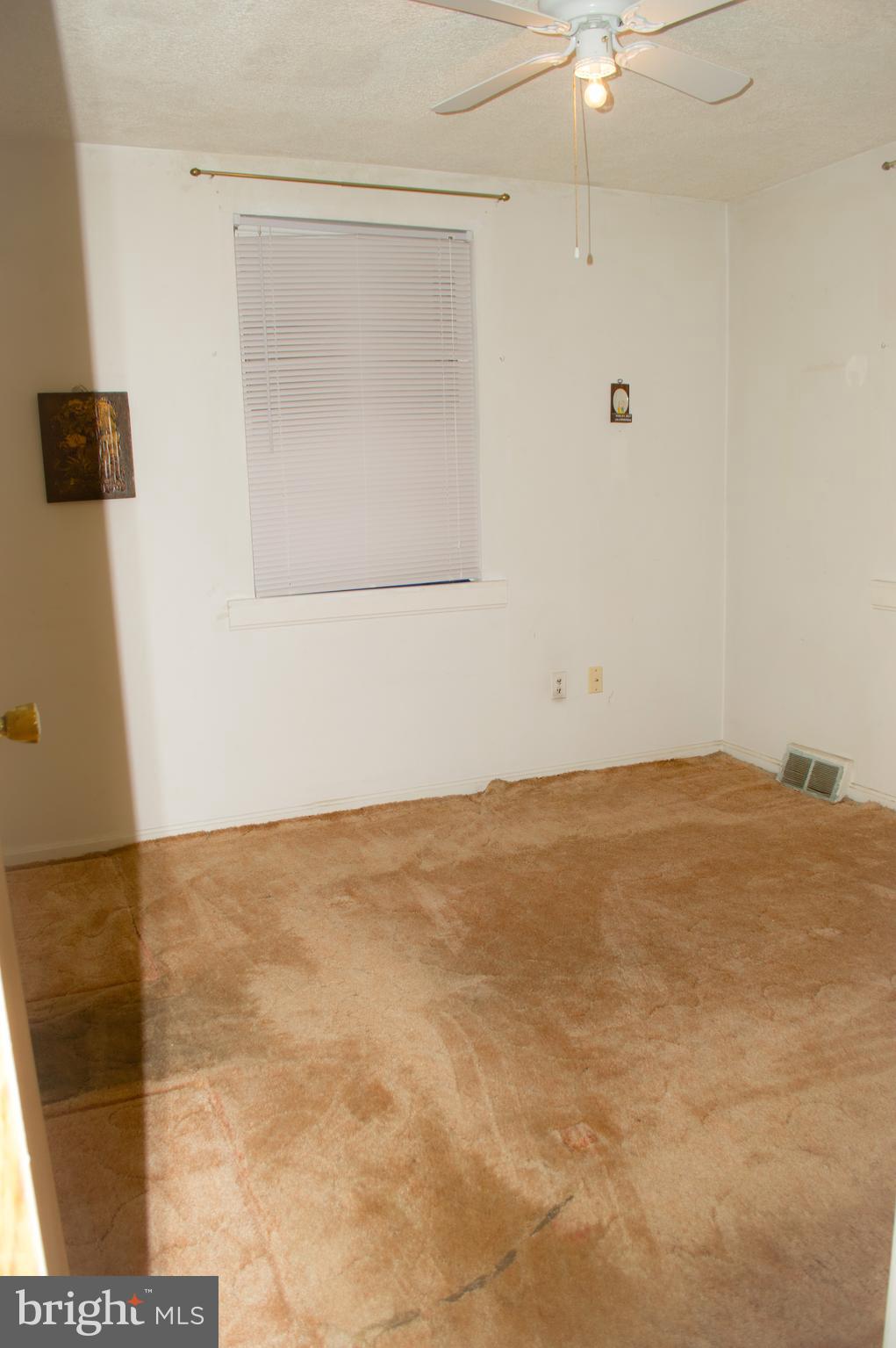 6333 Hillside Road, Unit 1 Springfield, VA 22152 - Photo 26 of 36 Main Level Bedroom