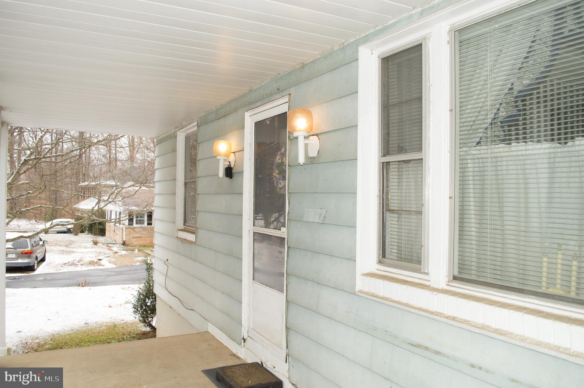 6333 Hillside Road, Unit 1 Springfield, VA 22152 - Photo 9 of 36