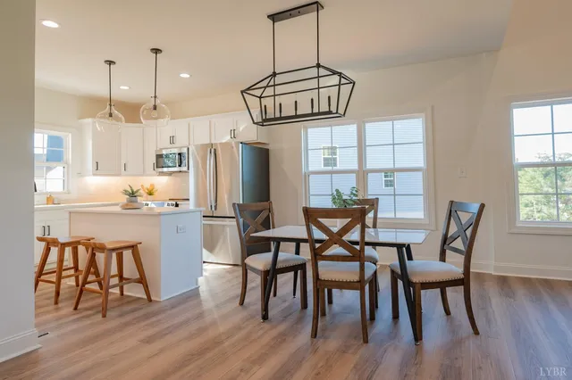 $519,900 | 1130 Live Oak Court, Forest, VA 24551