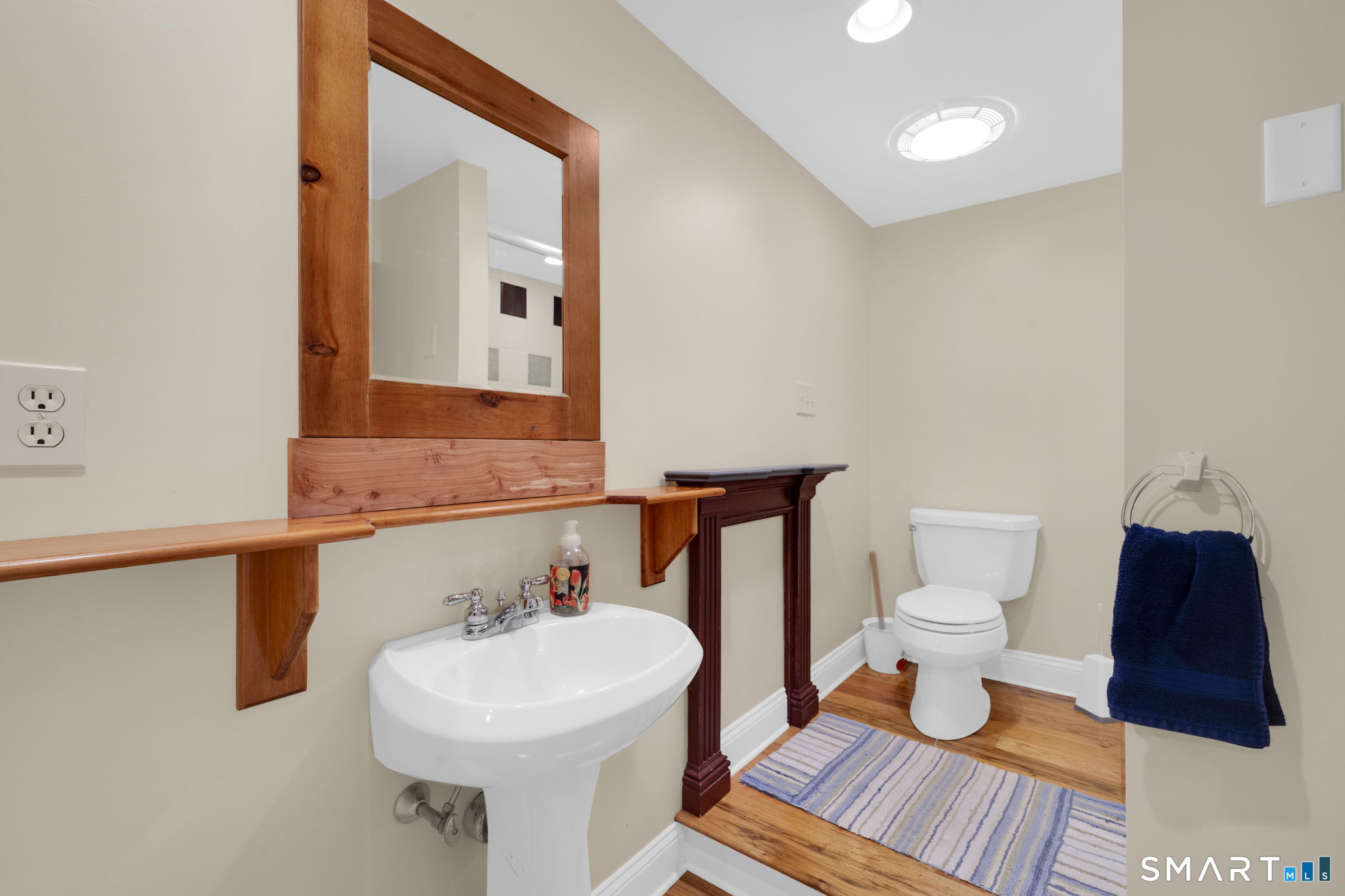68 High Street Portland, CT 06480 - Photo 30 of 40