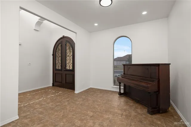 $345,000 | 3501 Everglade Drive, Weslaco, TX 78599