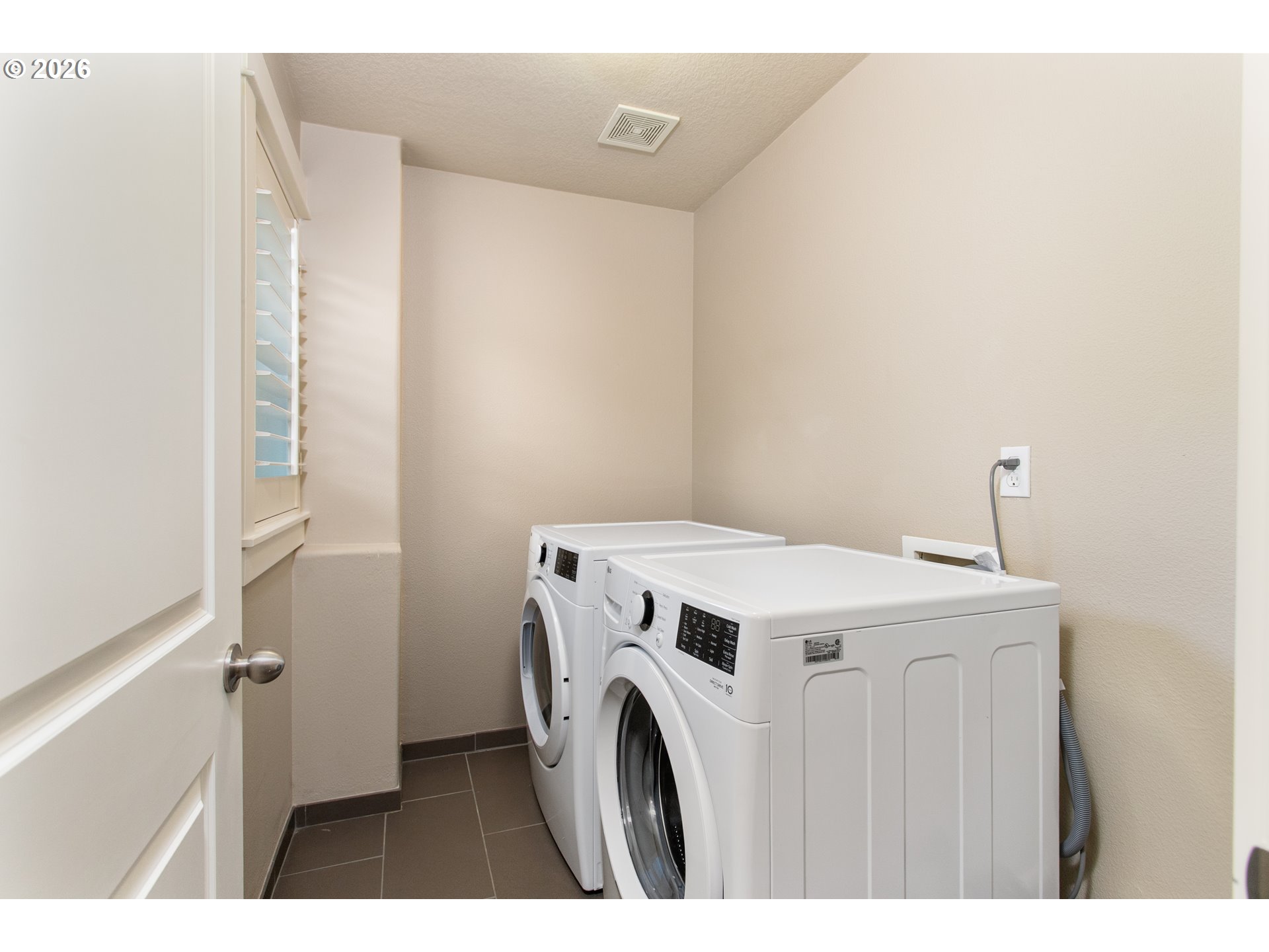 16327 Southwest Gemstone Court Beaverton, OR 97007 - Photo 31 of 41 Laundry