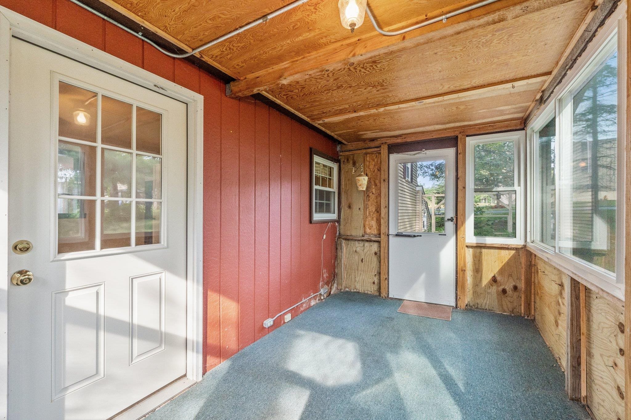33 Loudon Road Pittsfield, NH 03263 - Photo 29 of 34