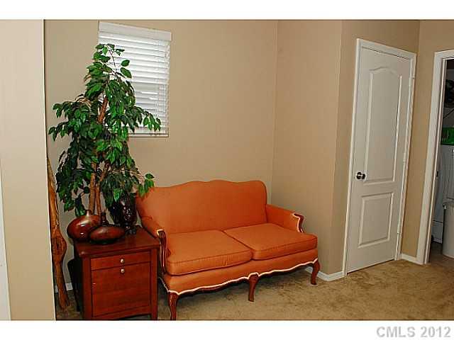 810 Risburg Lane Charlotte, NC 28262 - Photo 13 of 16