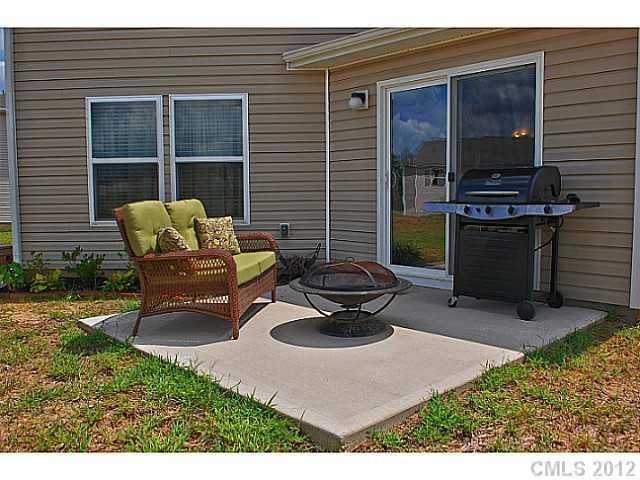 810 Risburg Lane Charlotte, NC 28262 - Photo 14 of 16