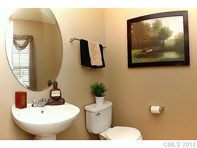 810 Risburg Lane Charlotte, NC 28262 - Photo 15 of 16