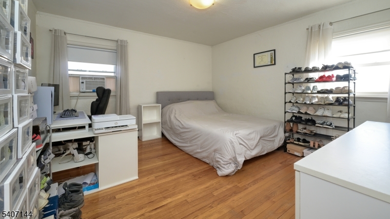 23 Sussex Road Clifton, NJ 07012 - Photo 14 of 24