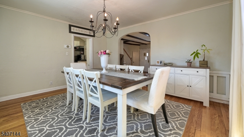 23 Sussex Road Clifton, NJ 07012 - Photo 7 of 24