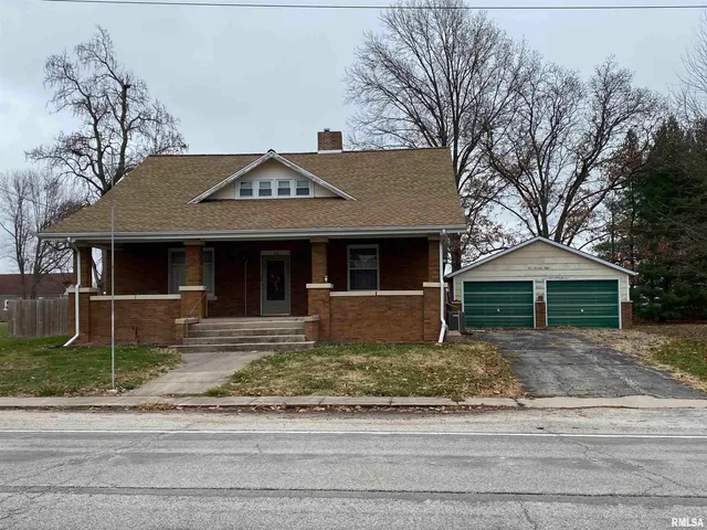 $99,900 | 178 South Main Street, Smithfield, IL 61477