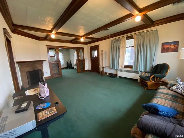 $99,900 | 178 South Main Street, Smithfield, IL 61477