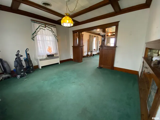 $99,900 | 178 South Main Street, Smithfield, IL 61477