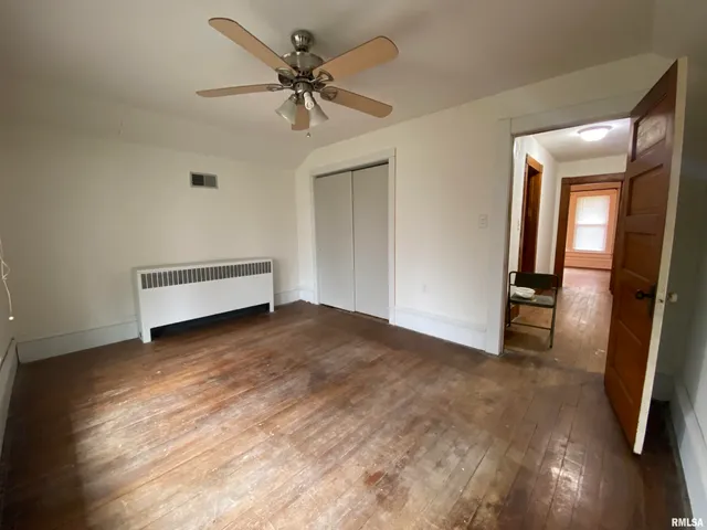 $99,900 | 178 South Main Street, Smithfield, IL 61477