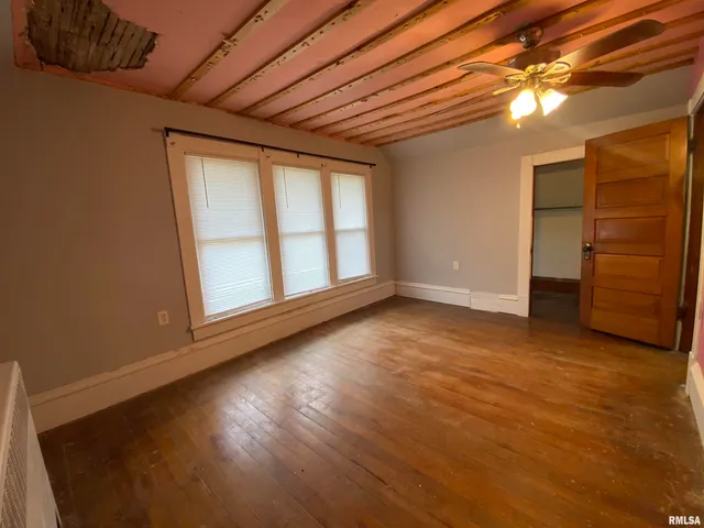 $99,900 | 178 South Main Street, Smithfield, IL 61477