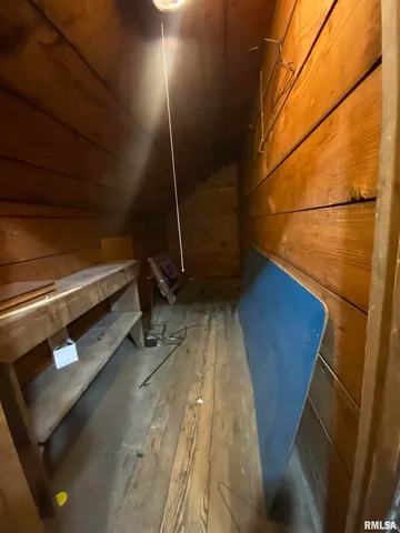 $99,900 | 178 South Main Street, Smithfield, IL 61477