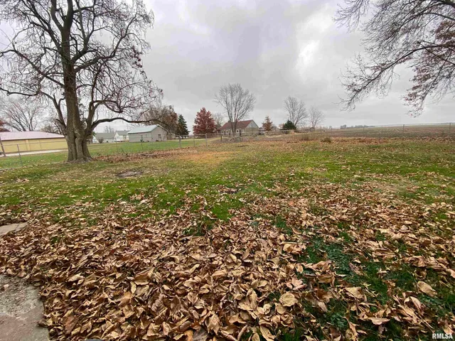 $99,900 | 178 South Main Street, Smithfield, IL 61477