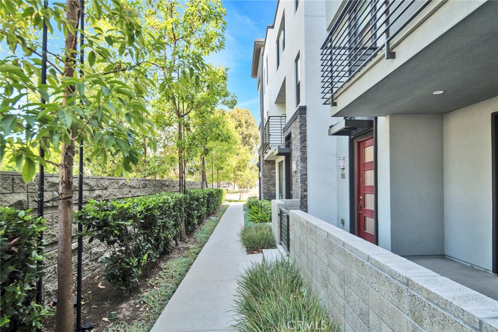 105 Schick Irvine, CA 92614 - Photo 29 of 39 a view of a house with balcony