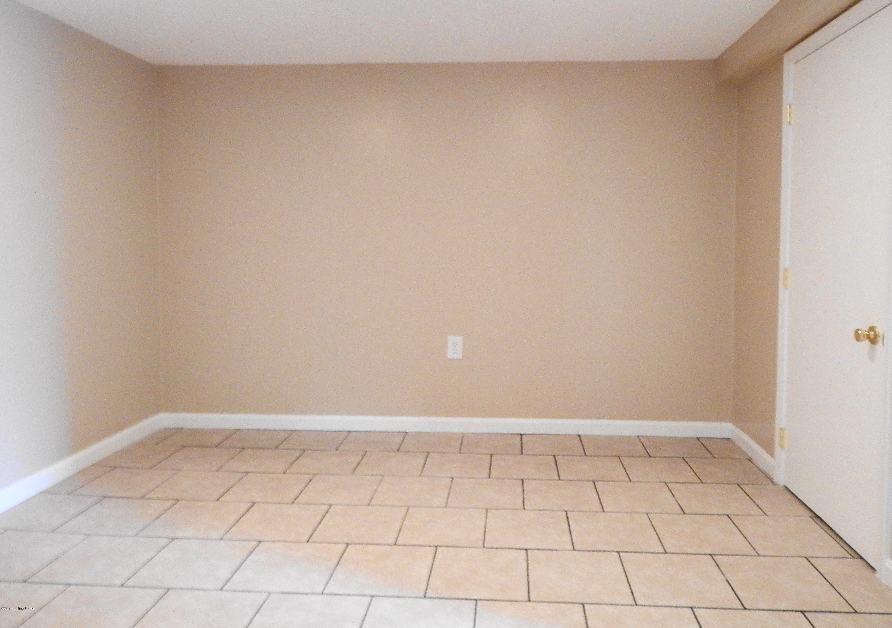 212 Oak Ridge Drive Radcliff, KY 40160 - Photo 45 of 69 DSCN1413