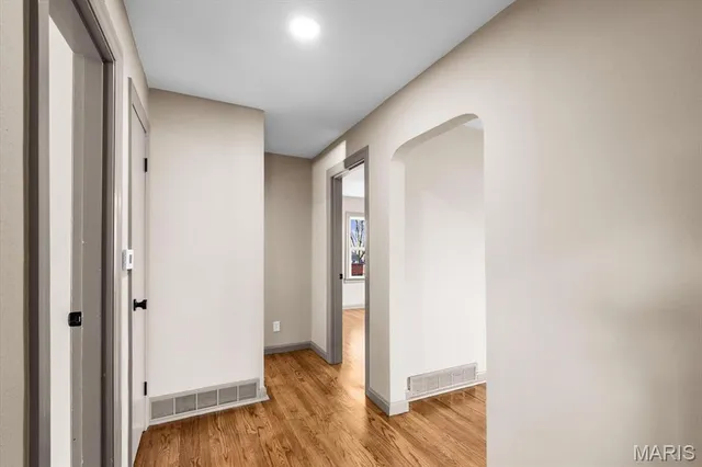 $239,900 | 1922 Muren Boulevard, Belleville, IL 62221