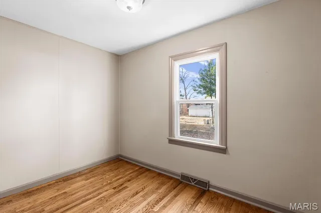 $239,900 | 1922 Muren Boulevard, Belleville, IL 62221