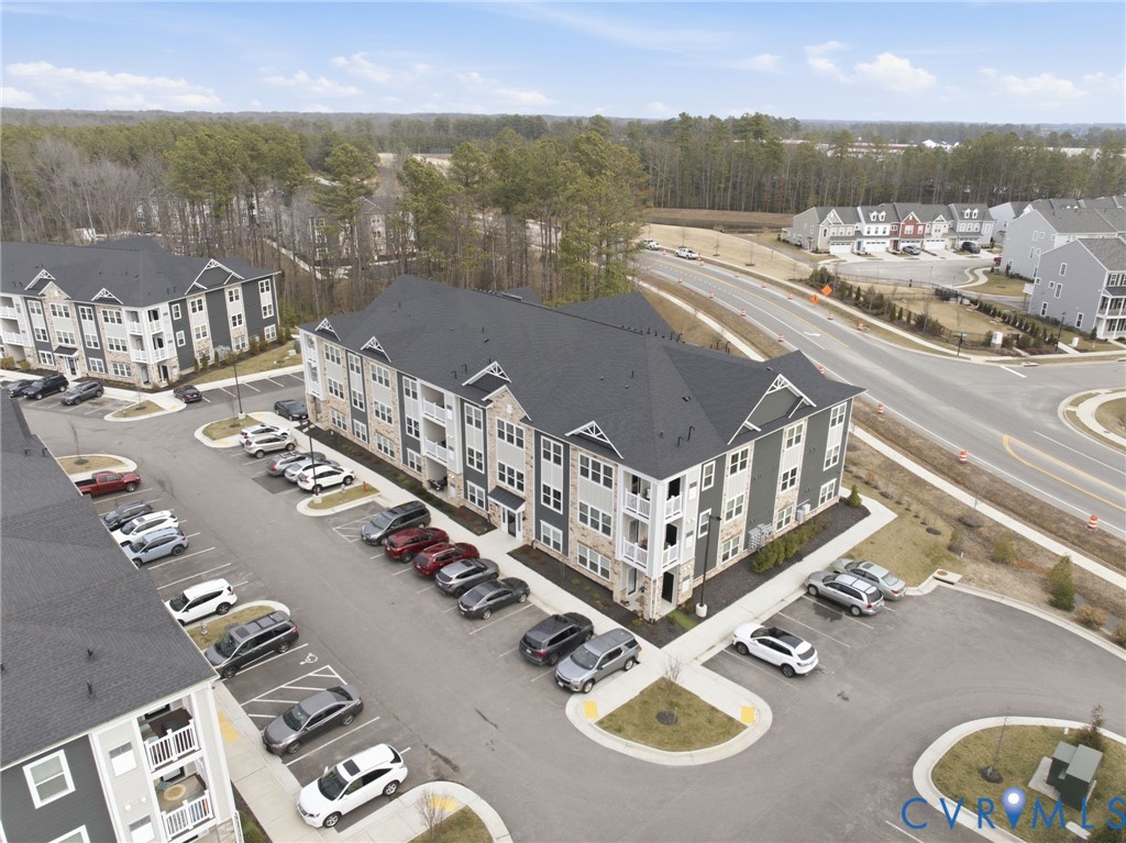 6635 Citory Way, Unit 306 Moseley, VA 23120 - Photo 2 of 16 a view of a city