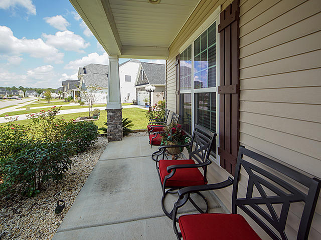 315 Silverleaf Lane Moncks Corner, SC 29461 - Photo 4 of 47 04