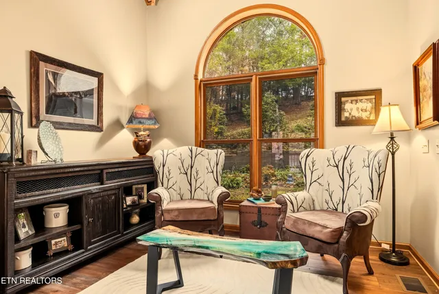 $2,100,000 | 1420 Lakeview Drive, Sharps Chapel, TN 37866