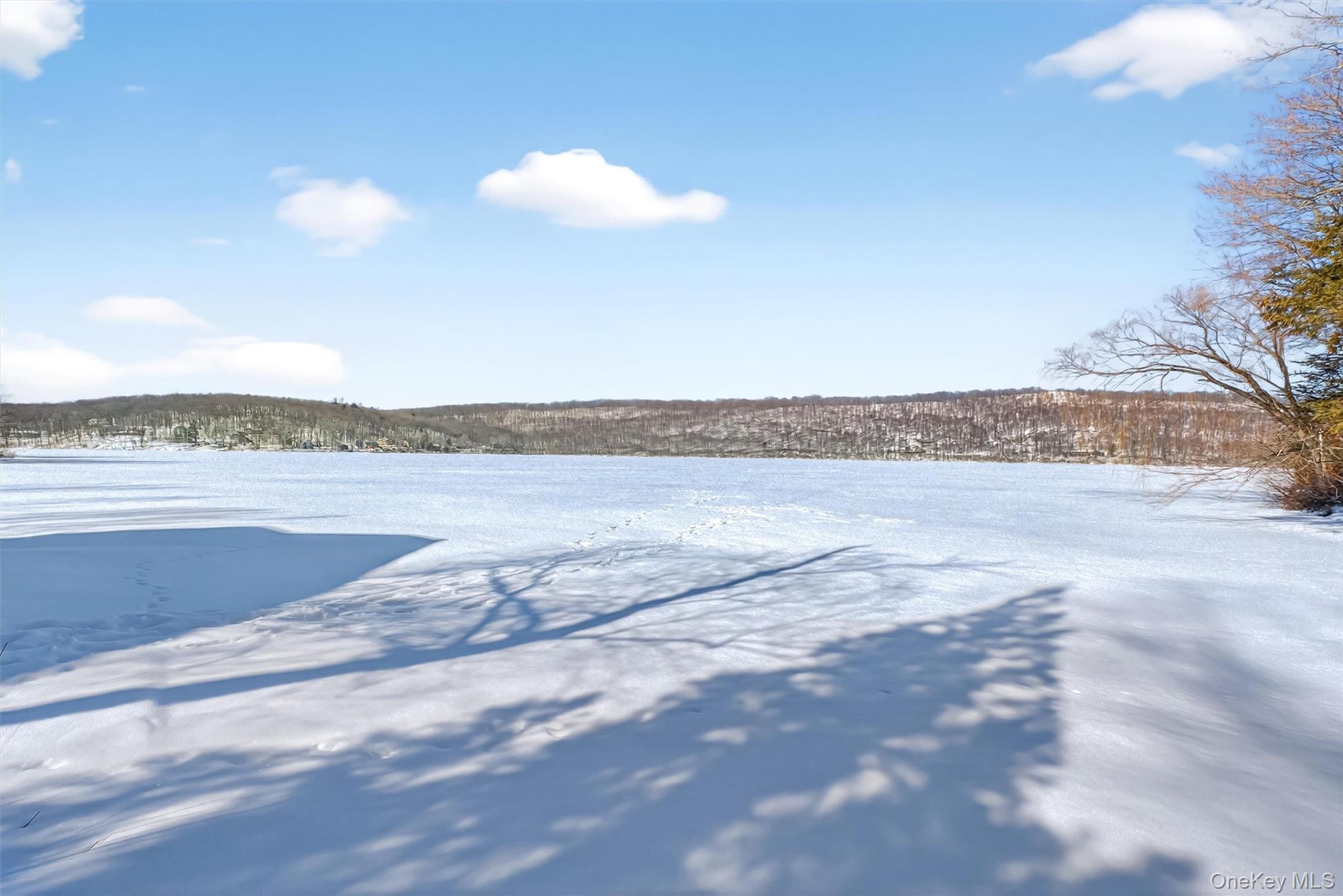 16 Cold Spring Road Putnam Valley, NY 10579 - Photo 37 of 44 a view of an ocean and a beach