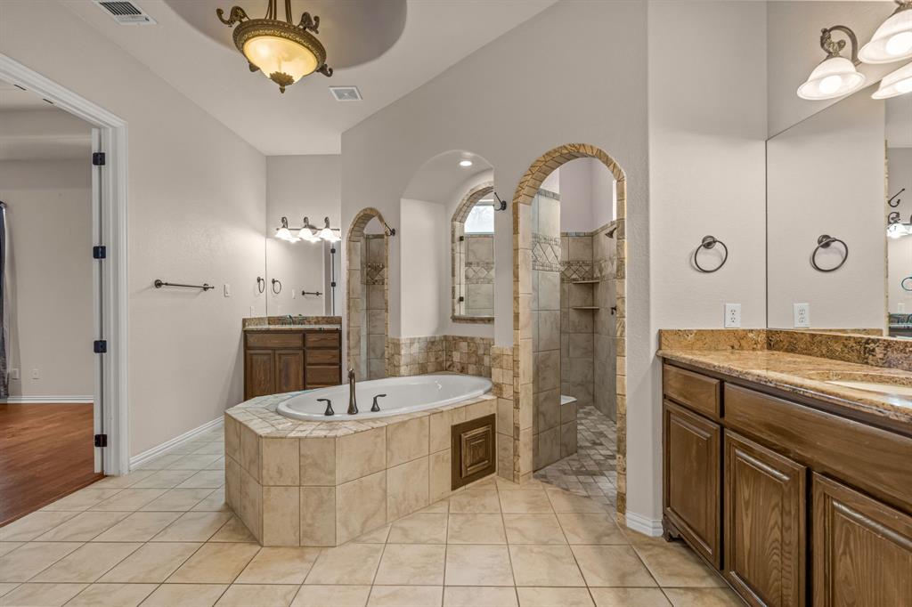 211 Pack Saddle Trail Weatherford, TX 76088 - Photo 19 of 40