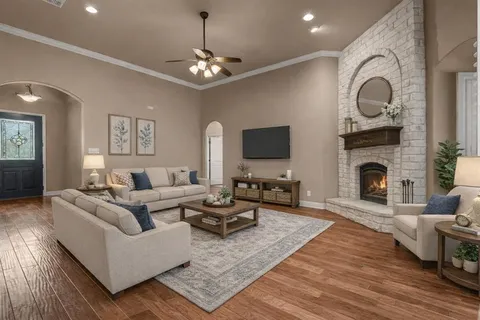 $715,000 | 211 Pack Saddle Trail, Weatherford, TX 76088